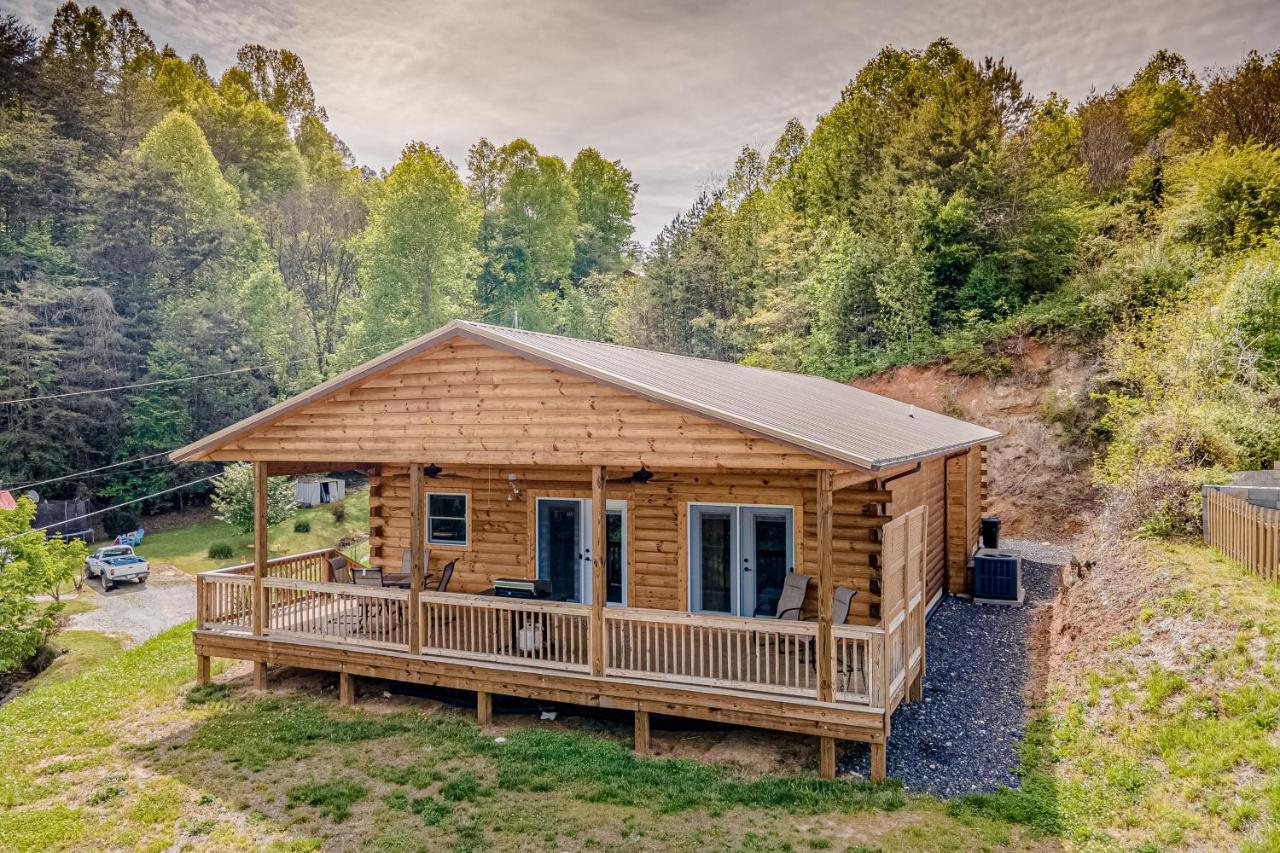 Hilltop Cabin Bryson City Eksteriør billede