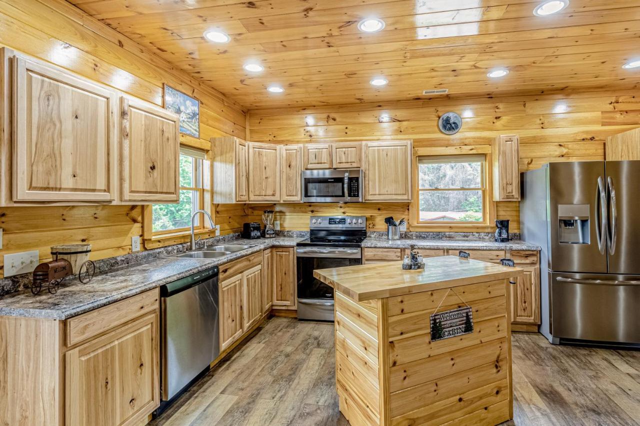Hilltop Cabin Bryson City Eksteriør billede